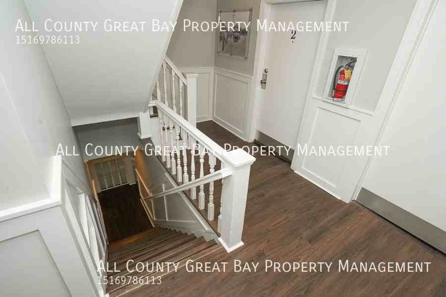 8 Railroad Ave #4 - Photo 3 of 16