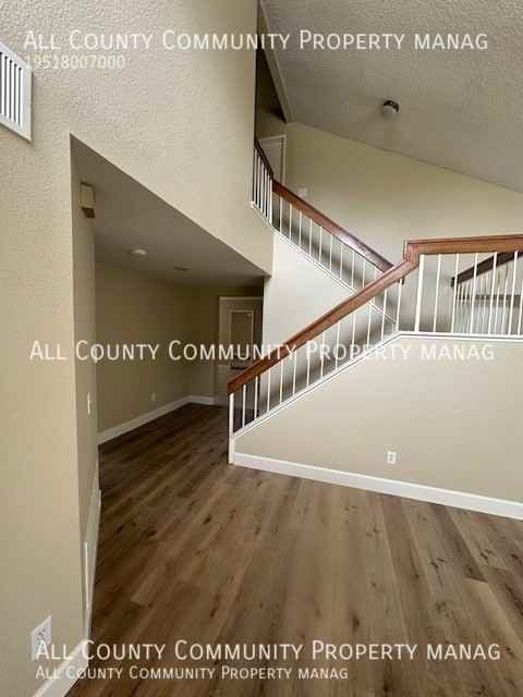 6563 Whitman Ct - Photo 6 of 43
