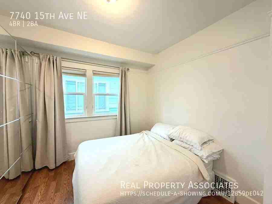 7740 15th Ave Ne - Photo 7 of 24