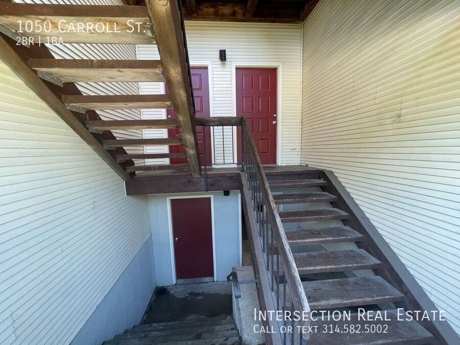 1050 Carroll St - Photo 4 of 14