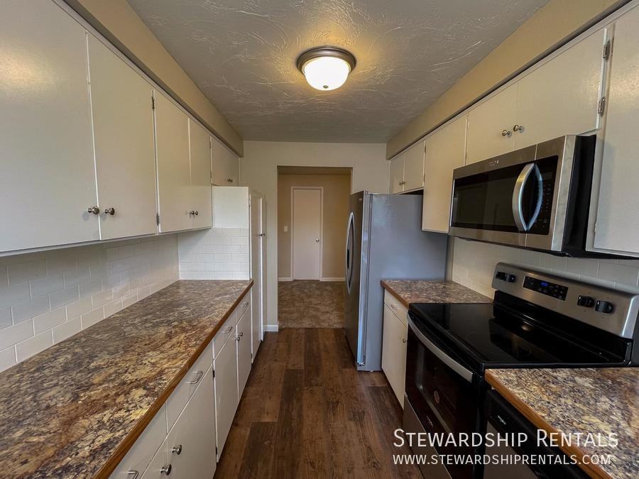 1859 W 12th Ave - Photo 7 of 16