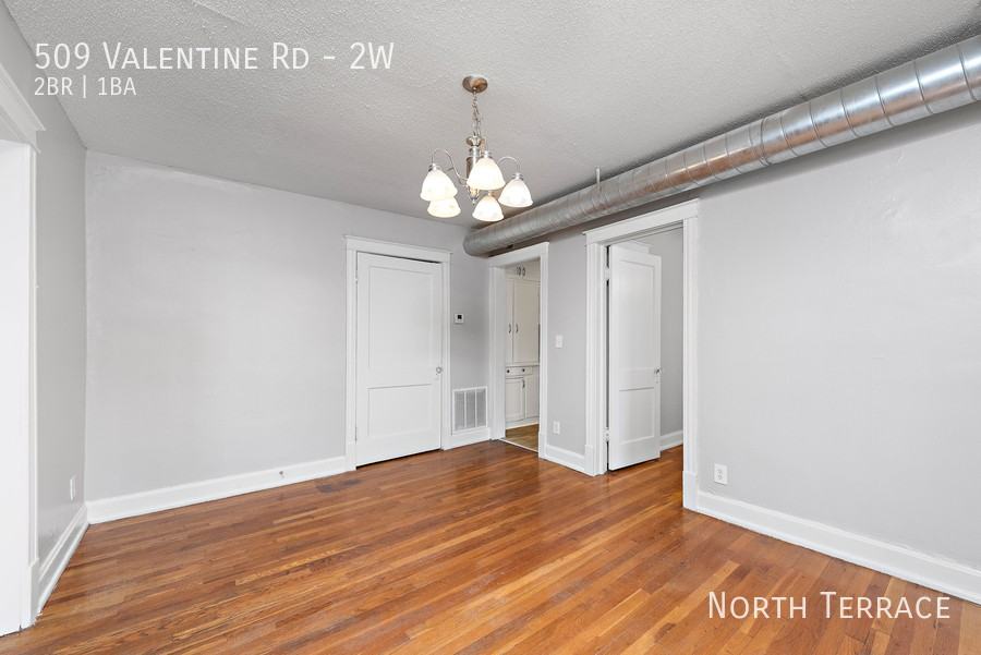 509 Valentine Rd #2W - Photo 5 of 18
