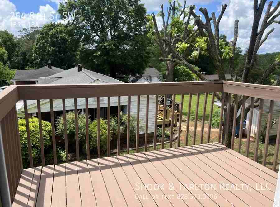 264 8th St Sw - Photo 4 of 9