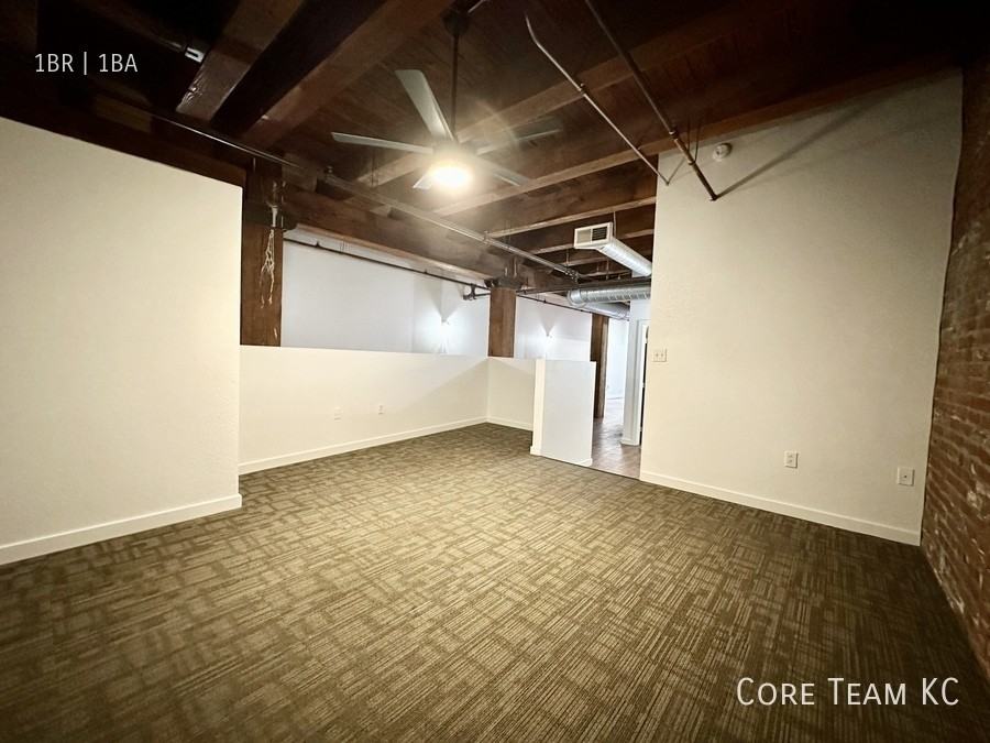 204 Walnut St - 205, Kansas City, MO, 64106 #205 - Photo 7 of 23