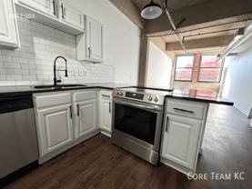 934 Broadway Blvd #411 - Photo 1 of 1