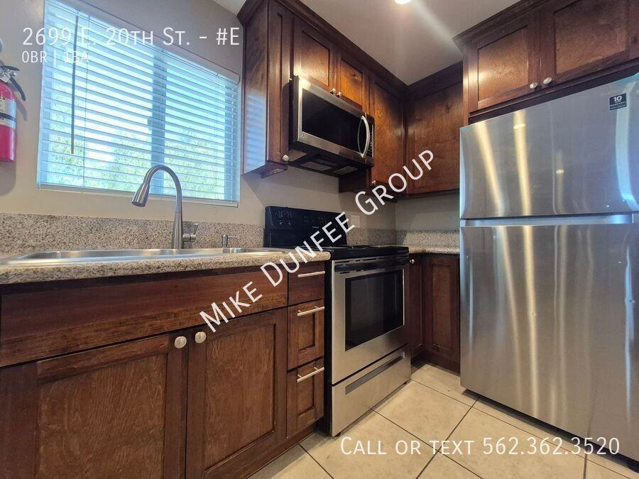 2699 E 20th St #E - Photo 2 of 4