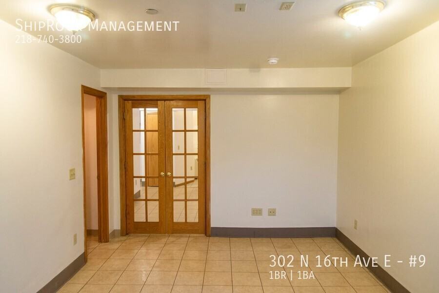302 N 16th Ave E #9 - Photo 4 of 6