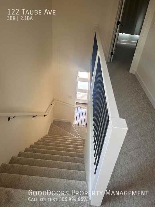 122 Taube Ave - Photo 3 of 12