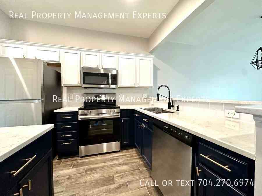 1318 Anthem Ct - Photo 2 of 26