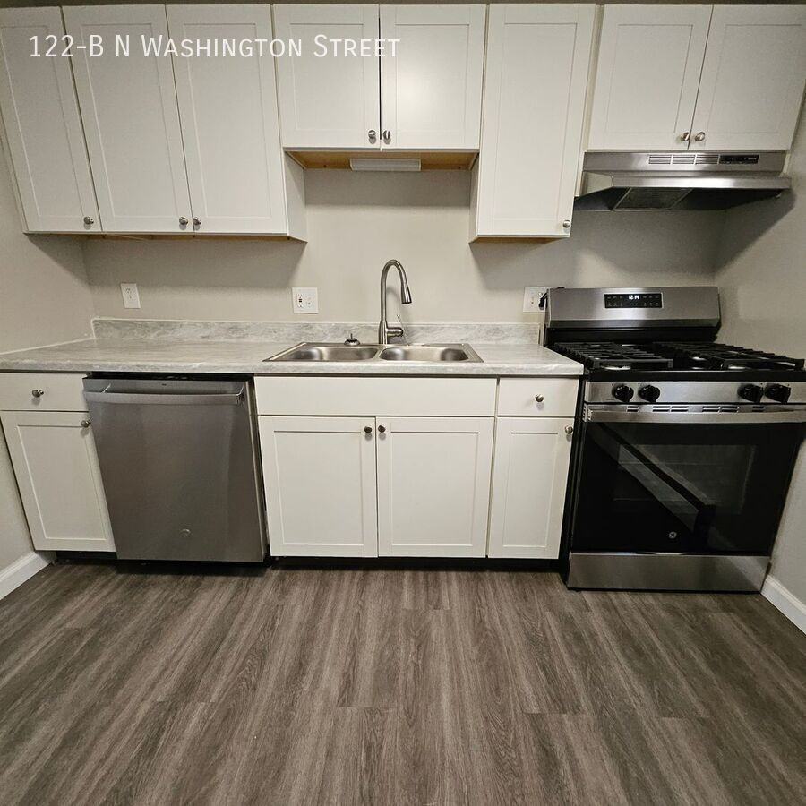122 N Washington St Apt B - Photo 5 of 11