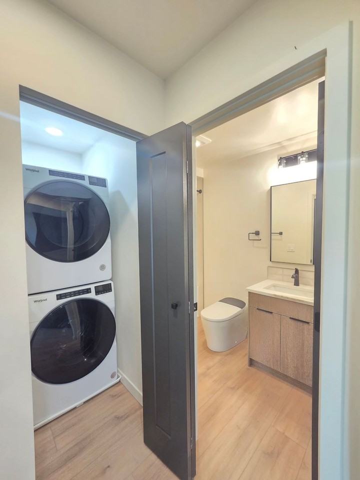 358 S. Coeur d' Alene St. - Photo 6 of 50