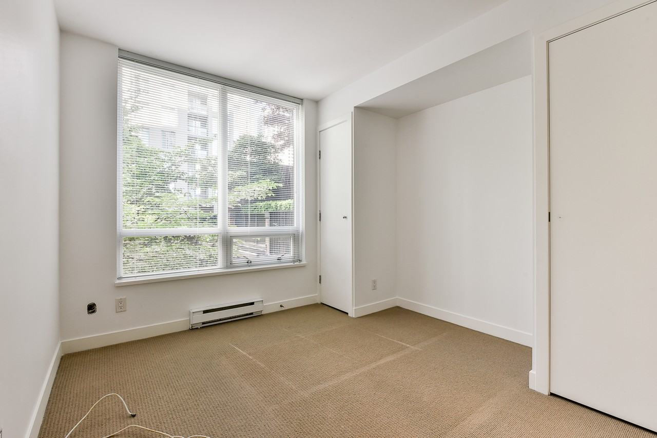 305, 1055 Homer Street - 1 #V - Photo 7 of 17