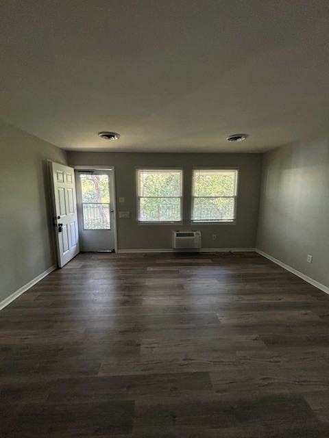 5925 Juniper Ave #5925 - Photo 4 of 10