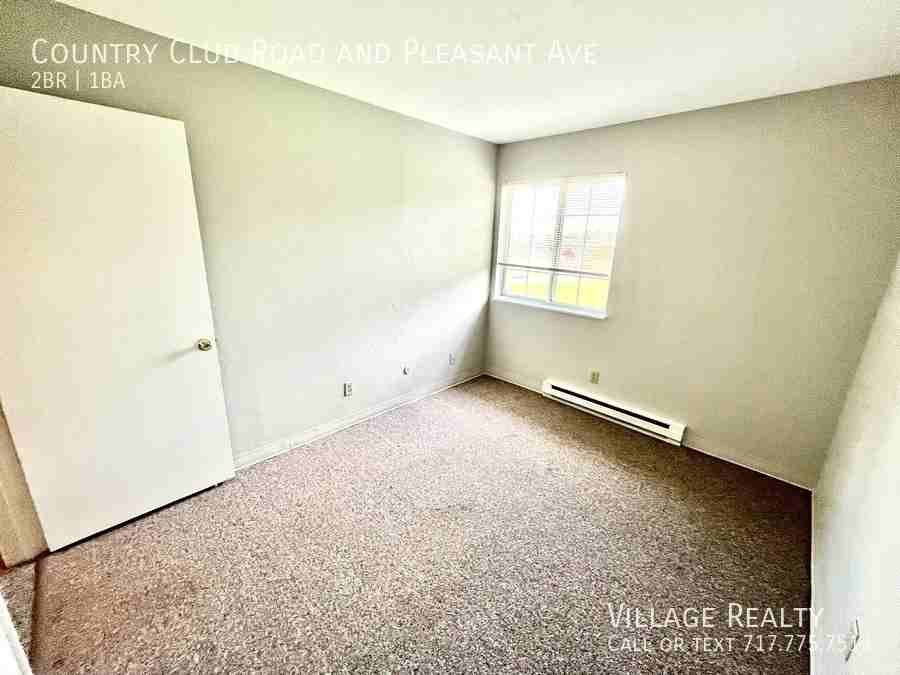 Country Club & Pleasant Ave #B - Photo 7 of 44
