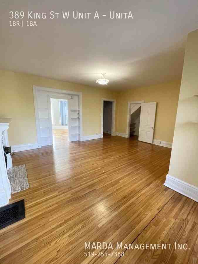 389 King St W Unit A - Photo 5 of 12