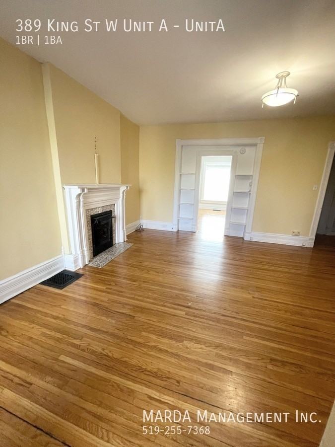 389 King St W Unit A - Photo 6 of 12