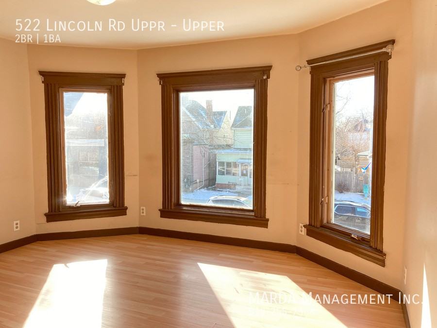 522 Lincoln Rd Uppr - Photo 7 of 18