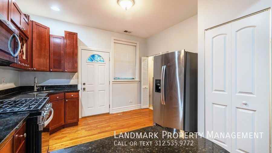 502 E 49th St #203 - Photo 3 of 26