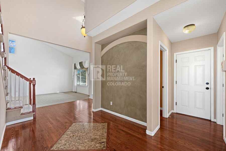 1603 S Pagosa Ct - Photo 5 of 36