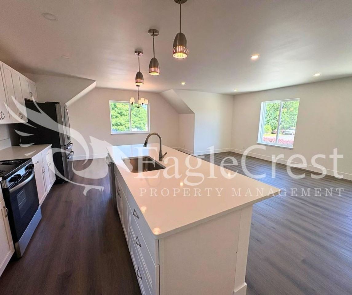 420ANKENY - Photo 6 of 50