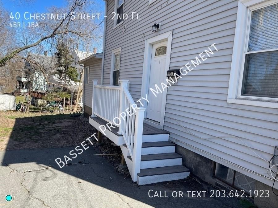 40 Chestnut St 2nd Fl - Photo 2 of 16