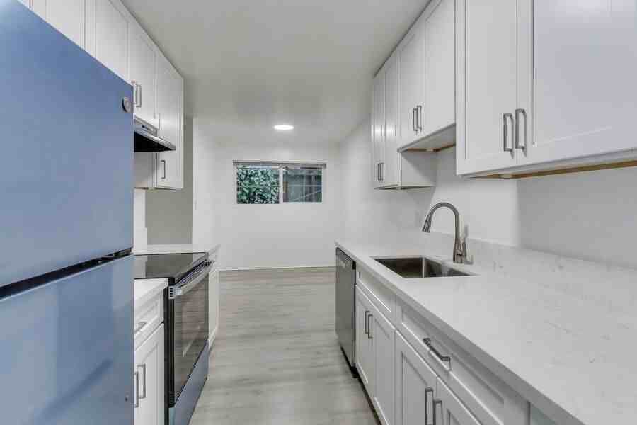 2820 Park Blvd #108 - Photo 6 of 18