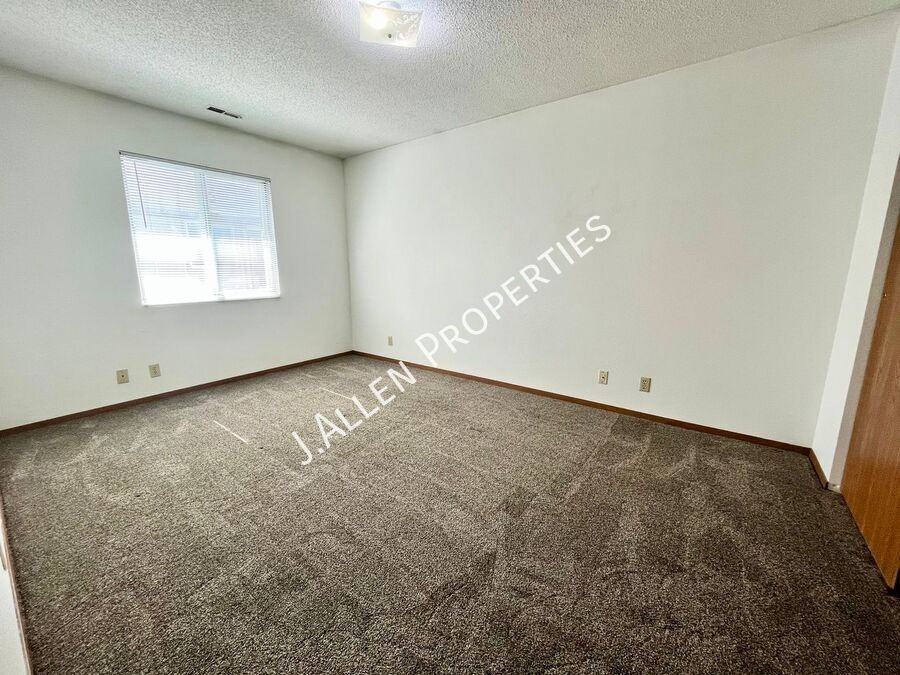 904 Riverfront Rd #24 - Photo 6 of 6