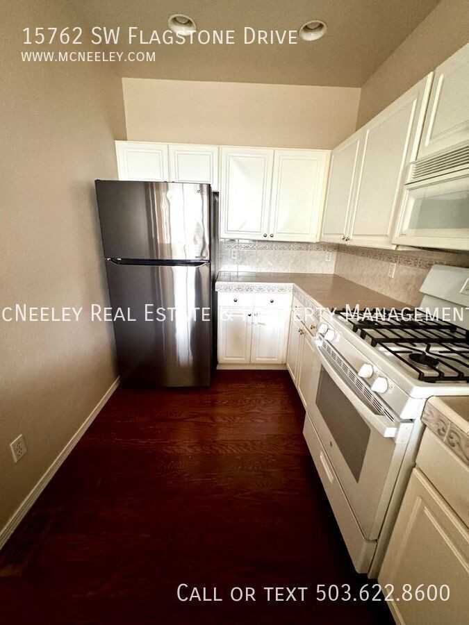 15762 Sw Flagstone Dr - Photo 4 of 13