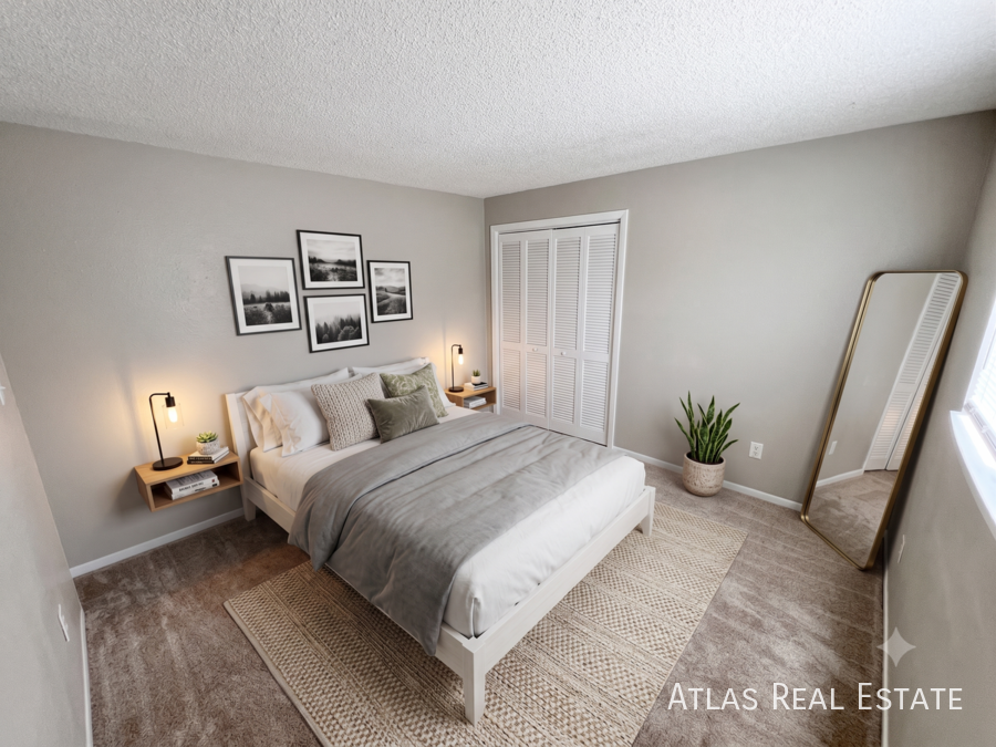 1017 Delaware Dr #2 - Photo 4 of 16