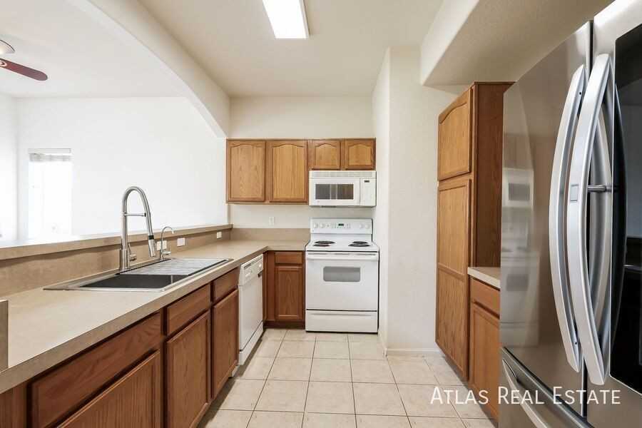 1405 S Chambers Rd #103 - Photo 3 of 14