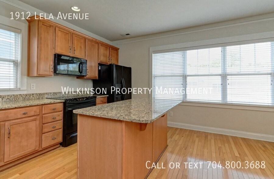 1912 Lela Ave - Photo 7 of 33