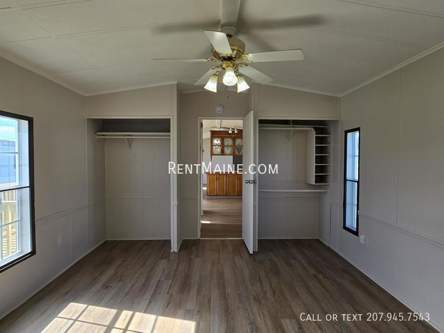 118 E St - Photo 7 of 16