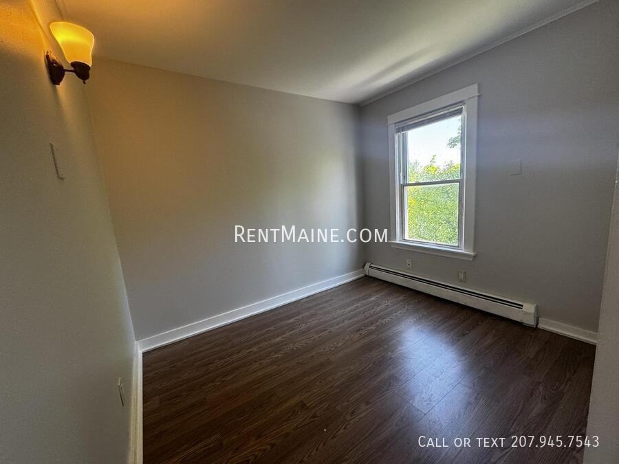 513 Main St #11 - Photo 5 of 7