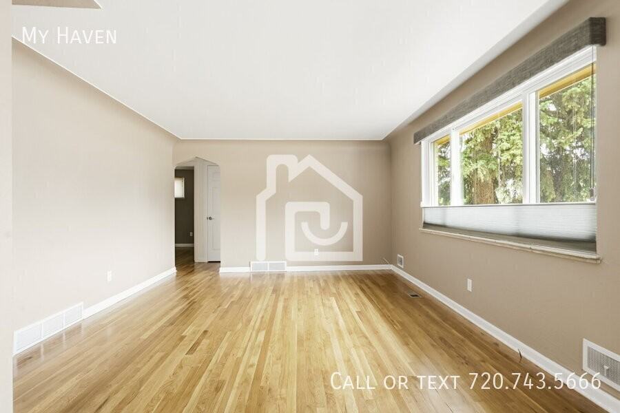 2567 S Stuart St - Photo 2 of 18