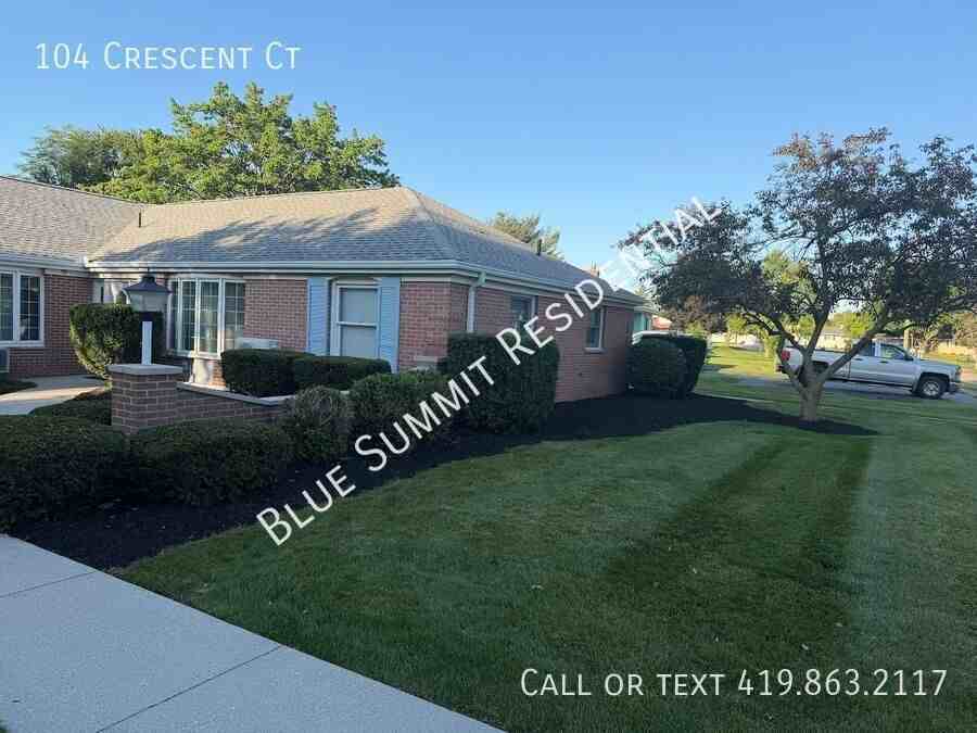 104 Crescent Ct - Photo 3 of 12