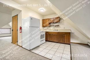 232 Woodward Ave Apt 5 #5 - Photo 1 of 1