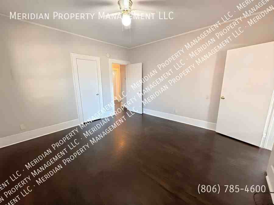 1923 15th St - Photo 2 of 31