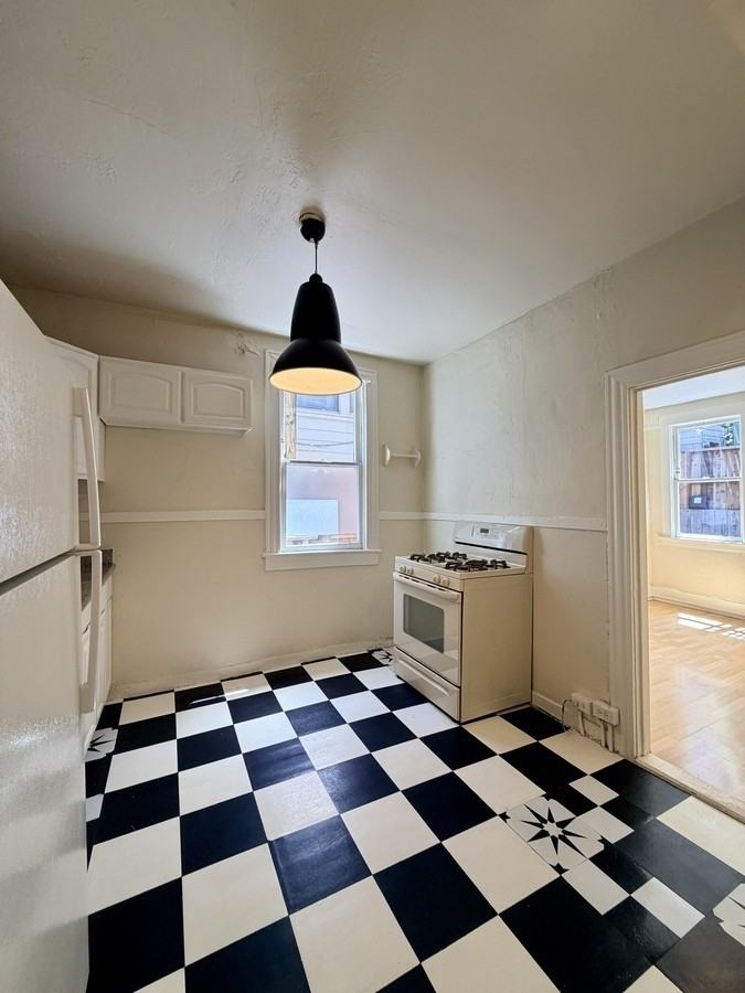 88 Elgin Park #5 - Photo 2 of 10