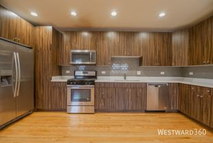 3433 S Indiana Ave #301 - Photo 1 of 1