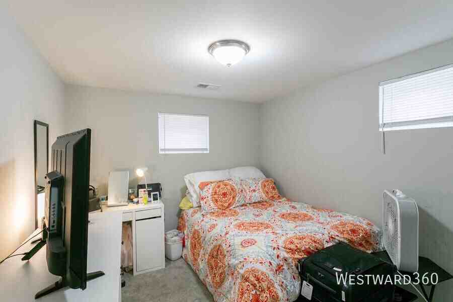 3543 N Lawndale Ave #1 - Photo 4 of 12