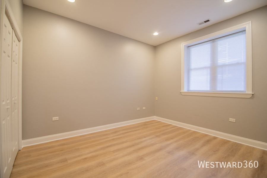 2036 W Arthur Ave #G - Photo 5 of 11