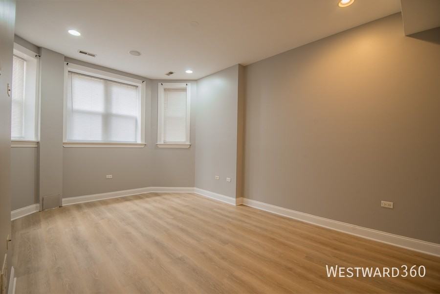 2036 W Arthur Ave #G - Photo 6 of 11