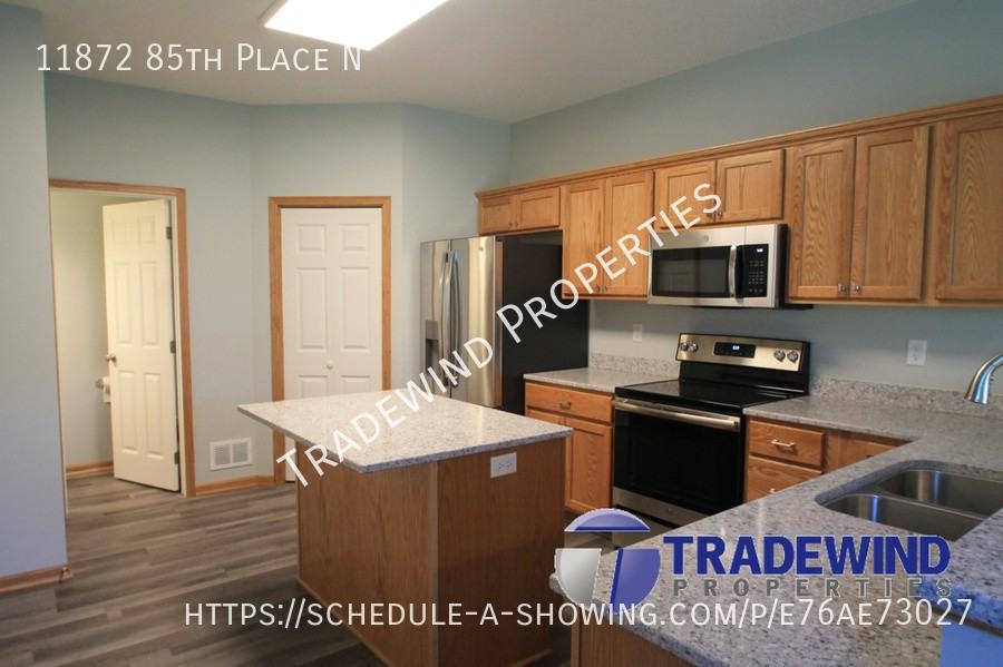 11872 85th Pl N - Photo 3 of 14