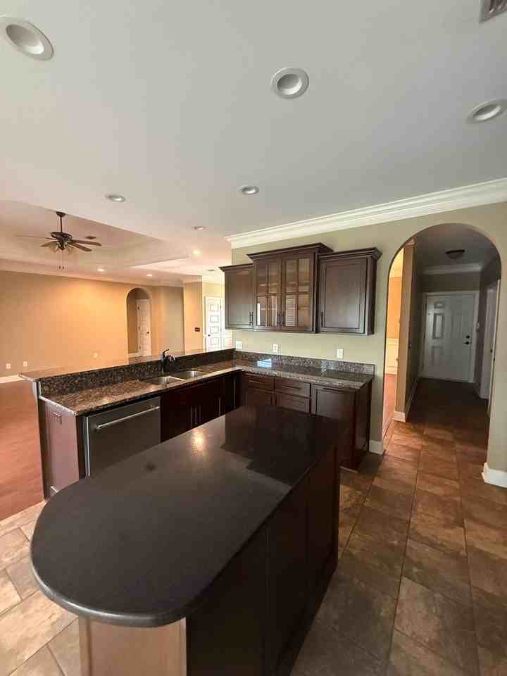 36 Madison Ave - Photo 6 of 27