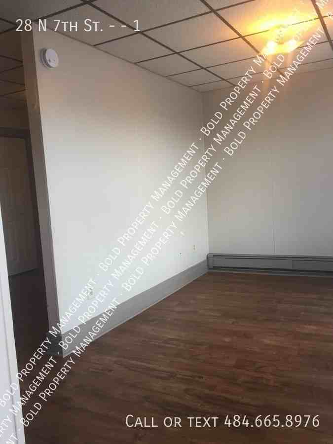 28 N 7th St #1 - Photo 2 of 7