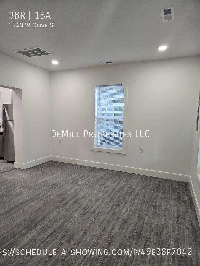 1740 W Olive St - Photo 3 of 16