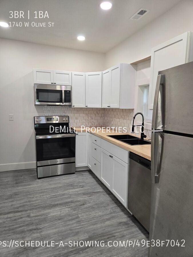 1740 W Olive St - Photo 5 of 16