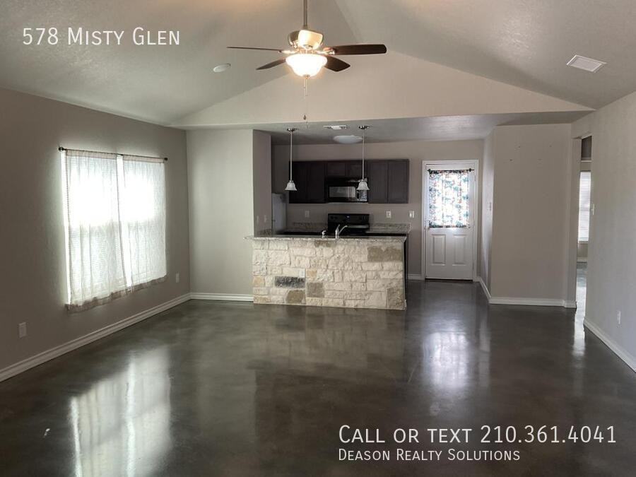 578 Misty Gln - Photo 4 of 21