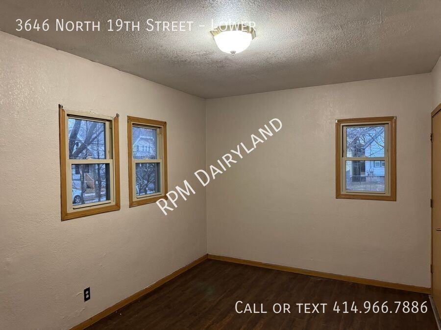 3646 N 19th St - Photo 6 of 7