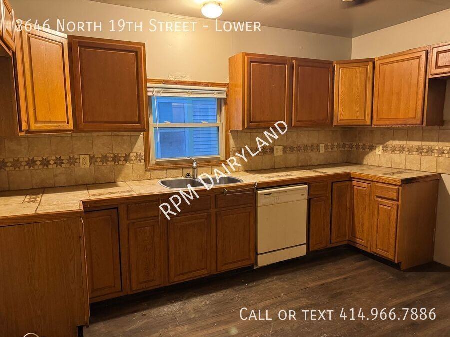 3646 N 19th St - Photo 7 of 7